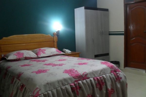 Hotel Hostal Corona Blanca (Sucre)